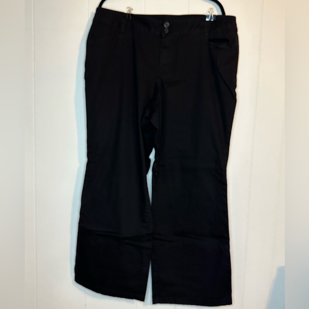 Lane Bryant black wide leg dress pant size 18 average. Never altered or dried.